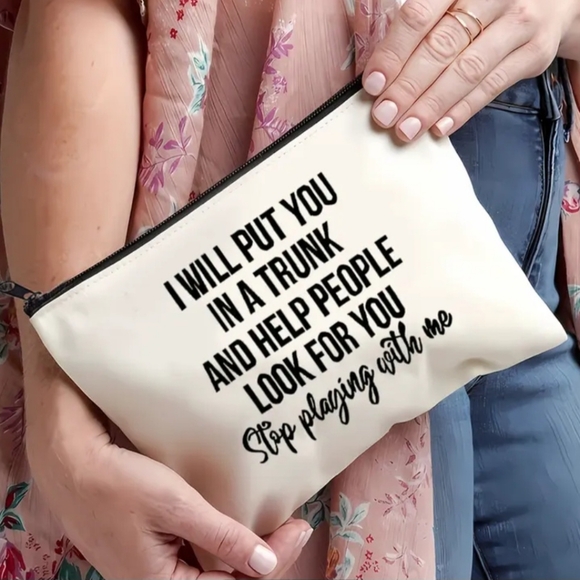 I Will Put You in a Trunk...cosmetic pouch - Picture 3 of 3
